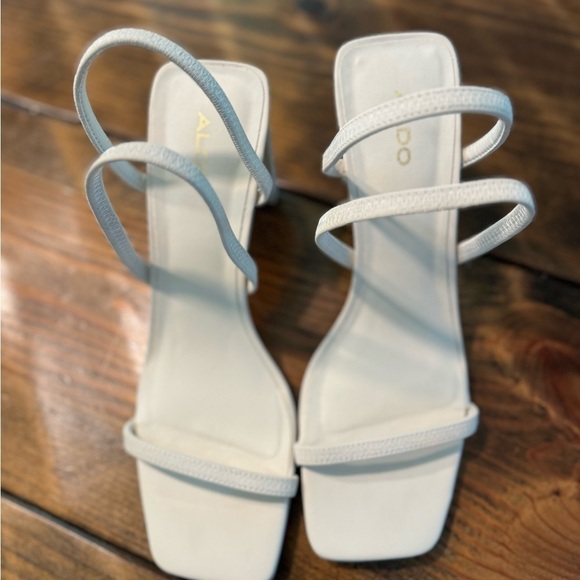 NWT Aldo off White Nude Strappy Square Toe Okurra Sandal Blick Heels Size 9 - Picture 2 of 10